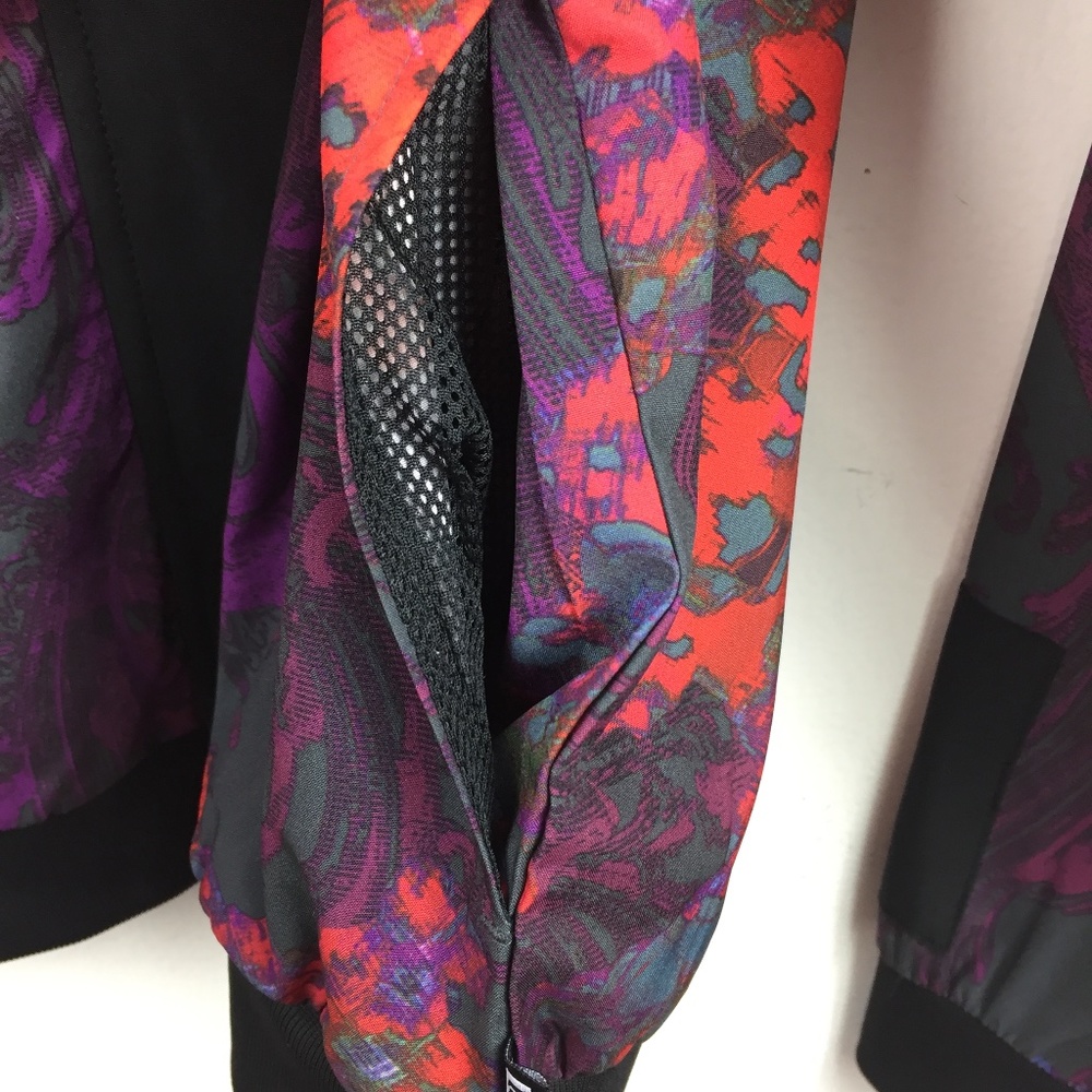 Fabletics Ithaca Full Zip Performance Jacket - image 8